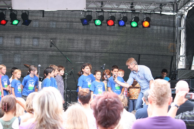 gal/2010/2010 Saitentwist Essen Original Moderation und Kinderbuehne 11.09/2010 Saitentwist 11.09. Moderation Essen Original HIrschlandplat 035.jpg